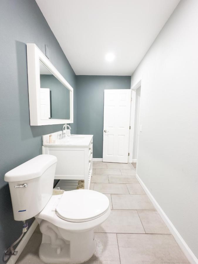 Courtesy Inn & Suites Rosemead Ngoại thất bức ảnh
